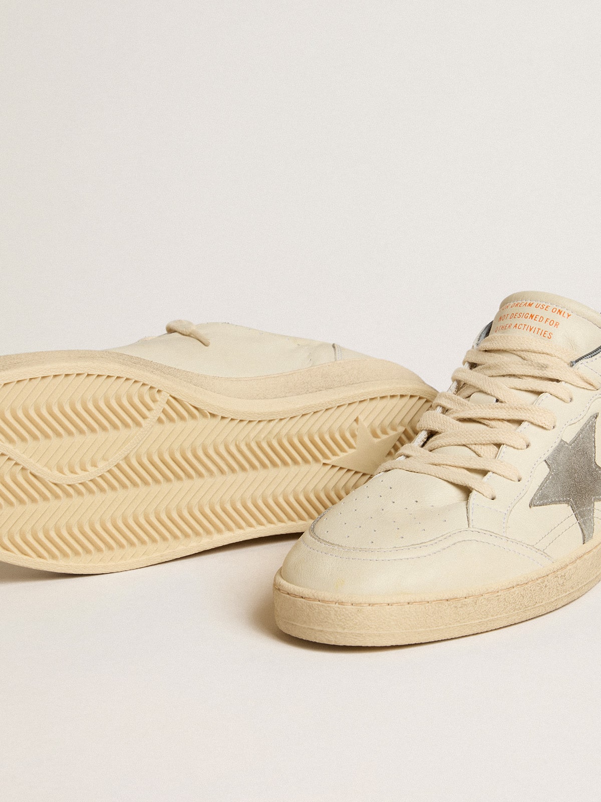 Ball Star in nappa leather with gray suede star and heel tab